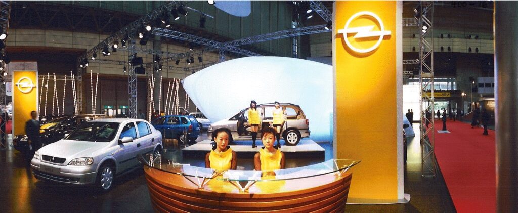Tokio Motor Show Ausstellungsdesign Opel